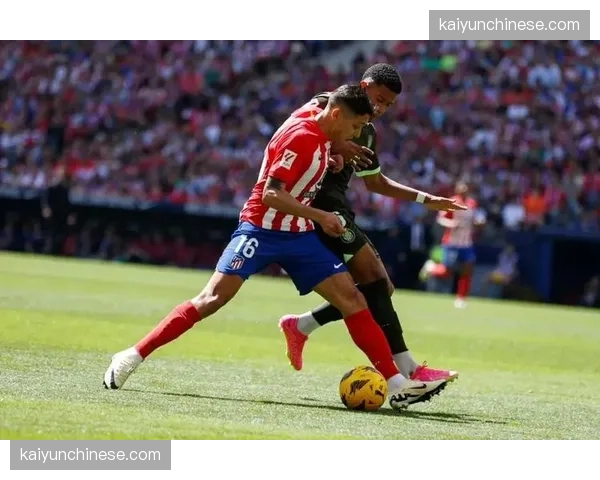 即时：赫罗纳连入两球逆转比分，主场球迷陷入狂欢